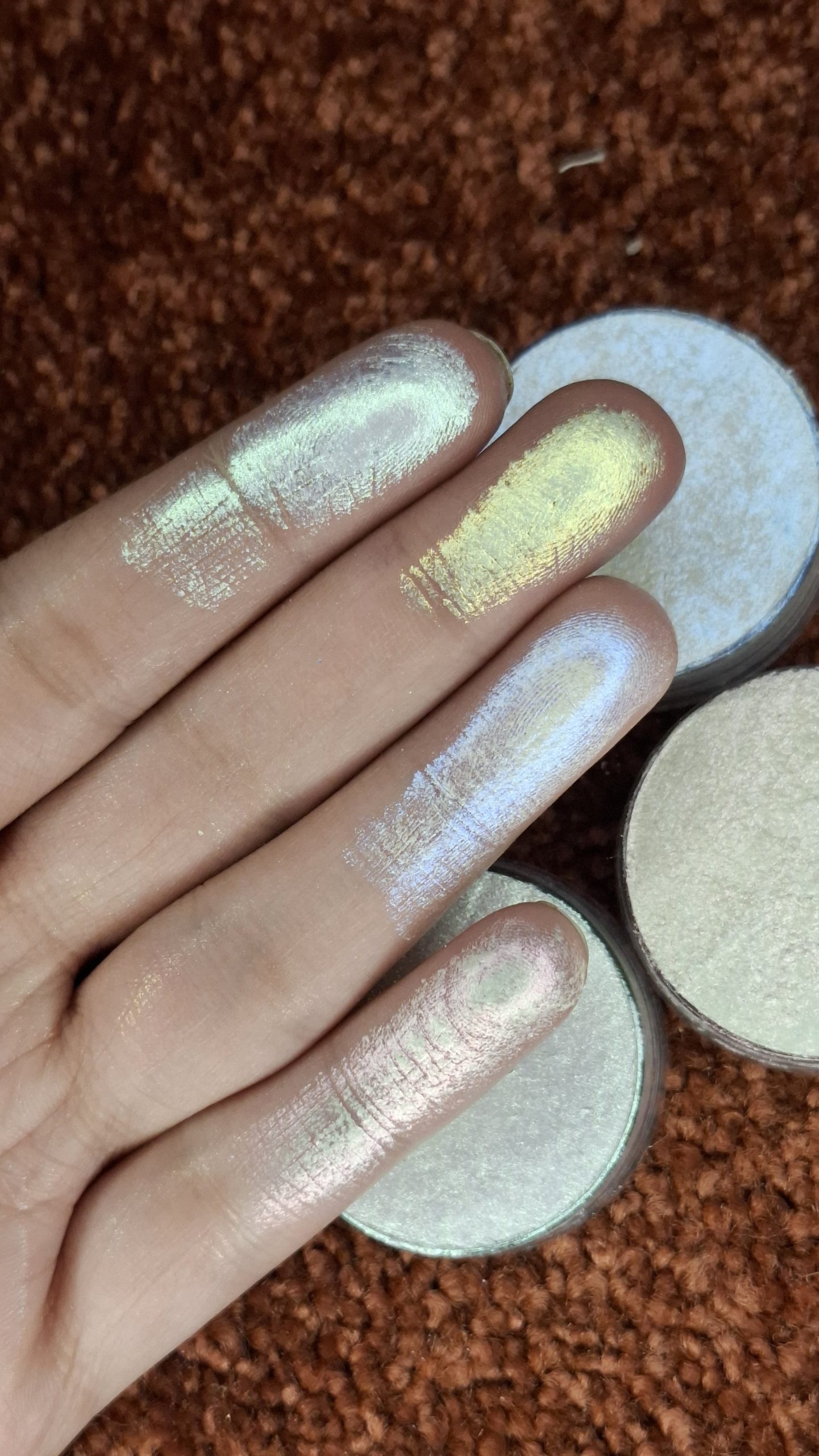 SHINE BRIGHT LIKE A DIAMOND Holographic Pressed Highlighters (Set of 4)